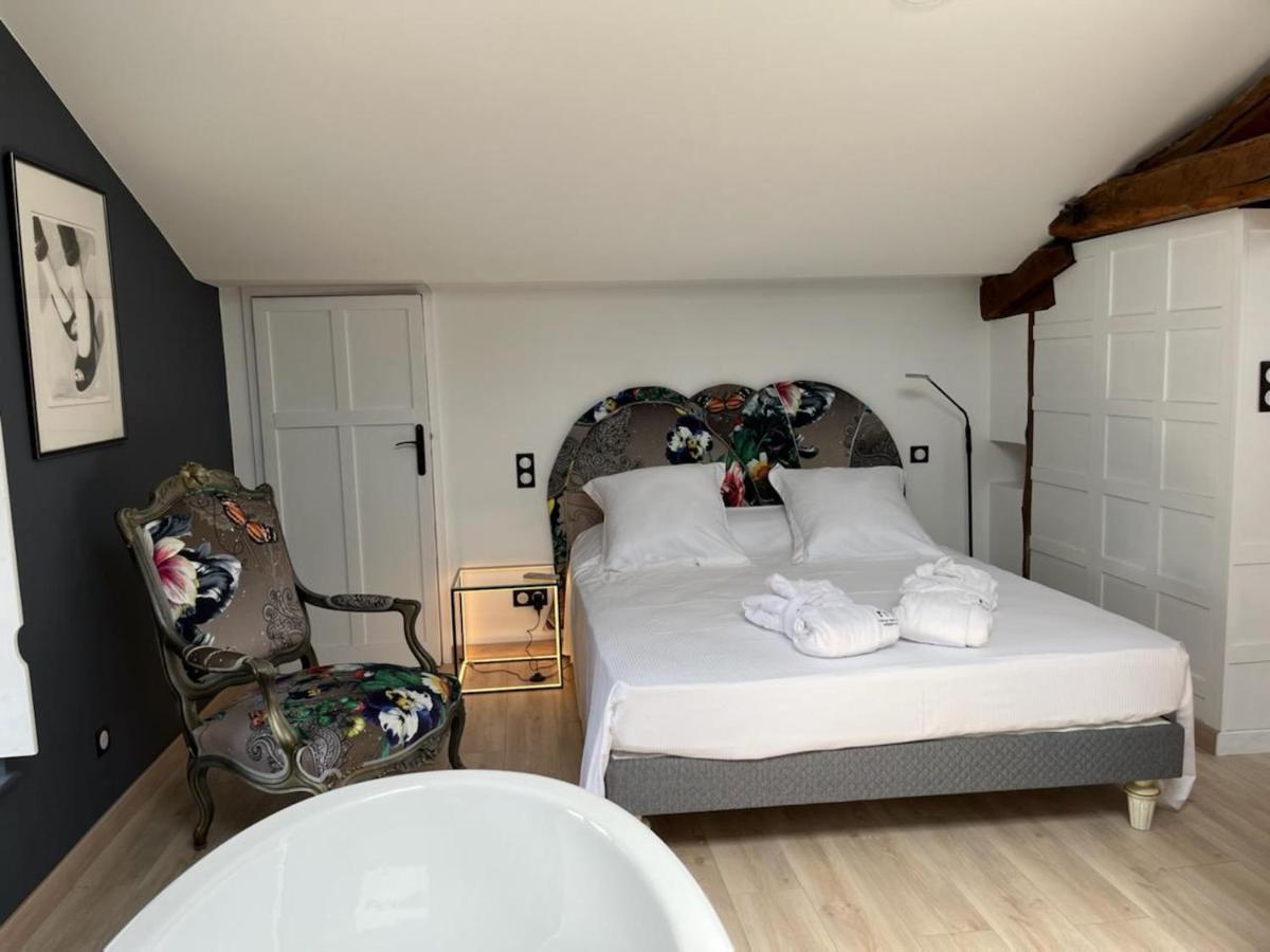 La Maison Des Consuls 4*
